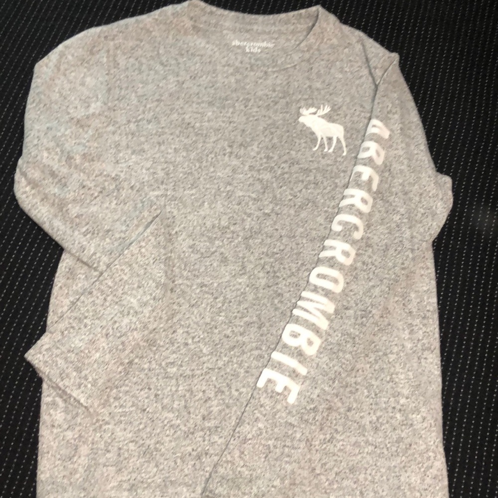 Abercrombie long-sleeve shirt grey